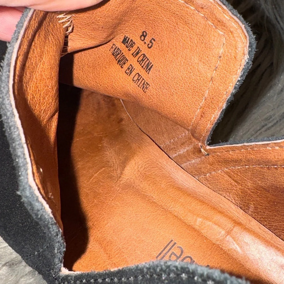 Jeffrey Campbell Rosalee Black Oiled Suede Ankle Boot Booties Size 8.5 - Picture 10 of 12